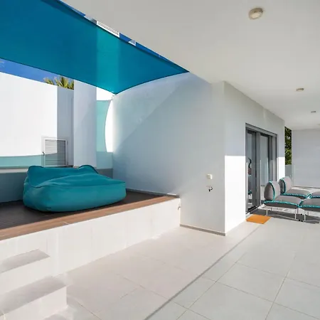 Deluxe Ancao Villa *