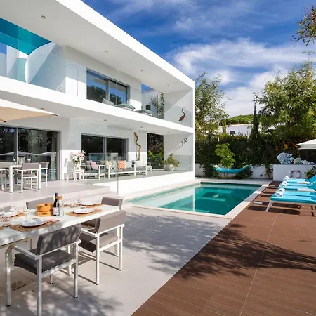 Deluxe Ancao Villa *